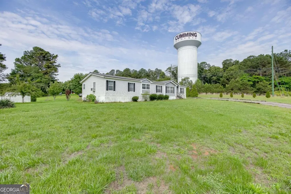 4275 Matt Highway Cumming, GA 30028