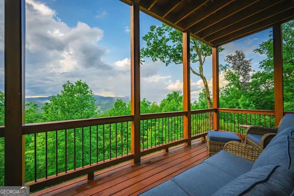 193 Pontoosuc DR Mineral Bluff, GA 30559
