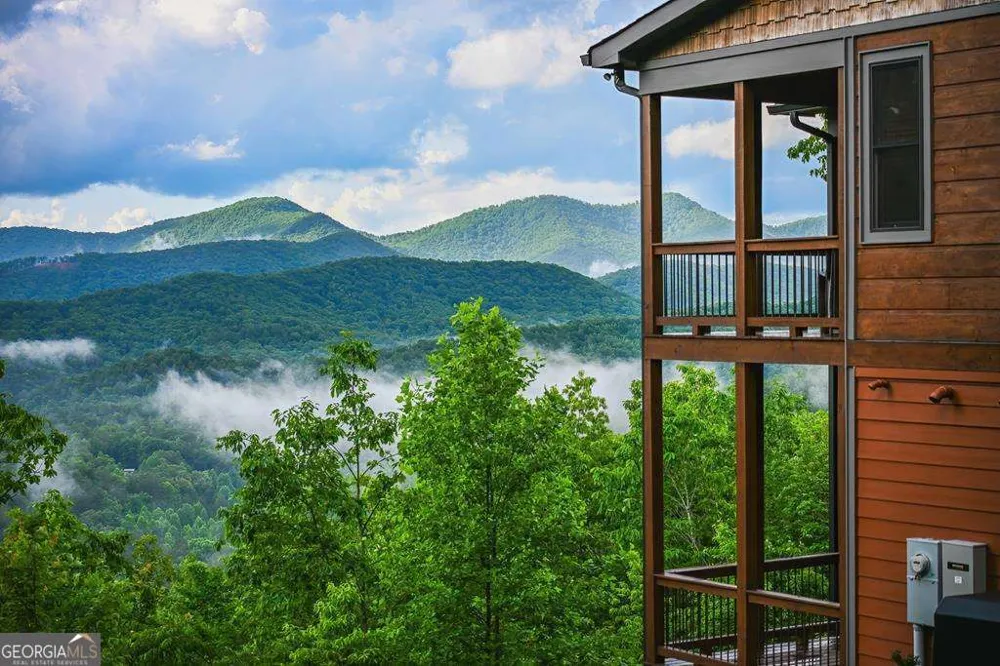 193 Pontoosuc DR Mineral Bluff, GA 30559