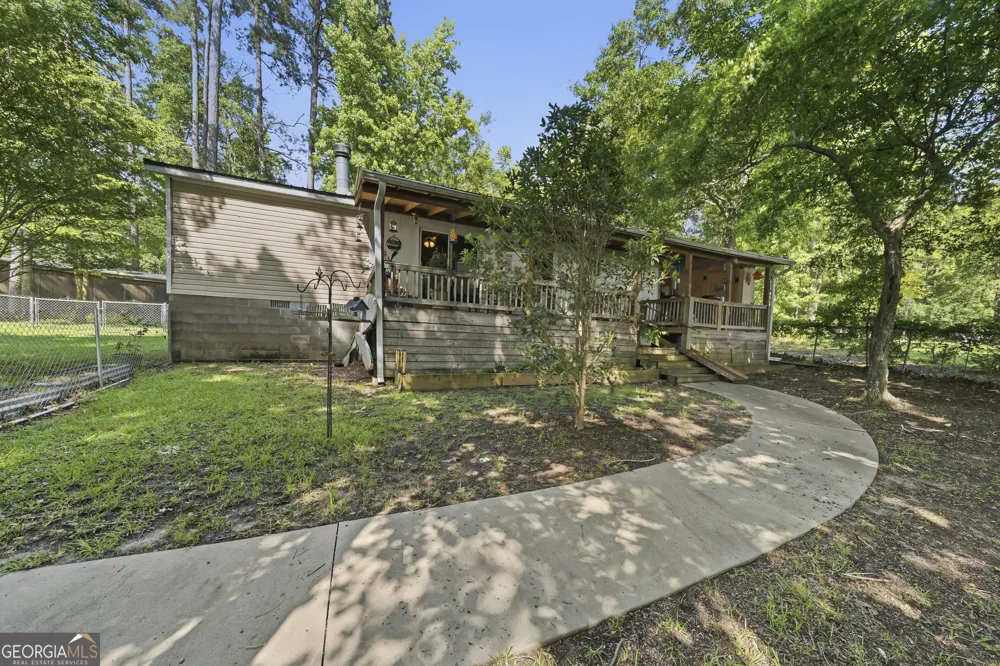 102 Allens Alley Eatonton, GA 31024