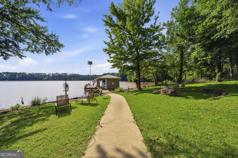 102 Allens Alley Eatonton, GA 31024