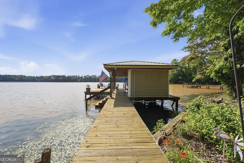102 Allens Alley Eatonton, GA 31024