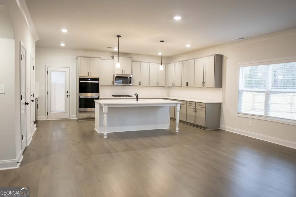 101 Chambers Creek CIR Bonaire, GA 31005