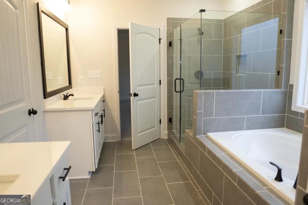 101 Chambers Creek CIR Bonaire, GA 31005