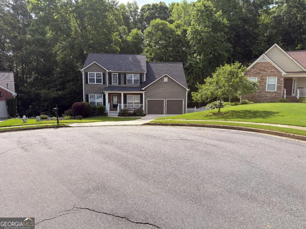 5706 Amberside LN Sugar Hill, GA 30518