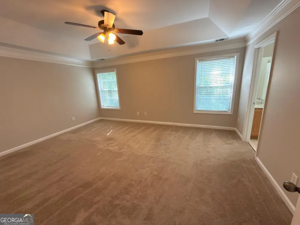 5706 Amberside LN Sugar Hill, GA 30518