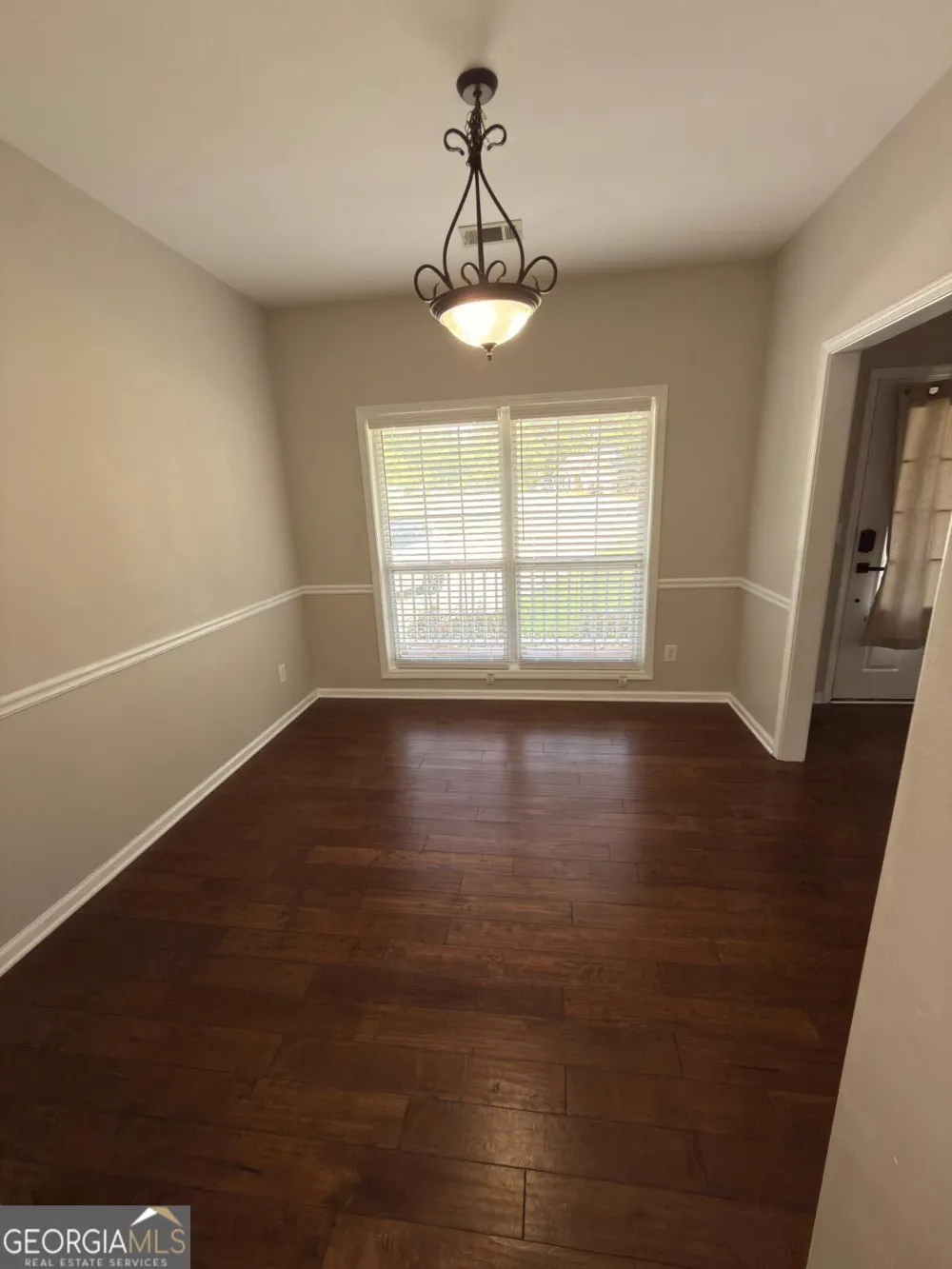 5706 Amberside LN Sugar Hill, GA 30518
