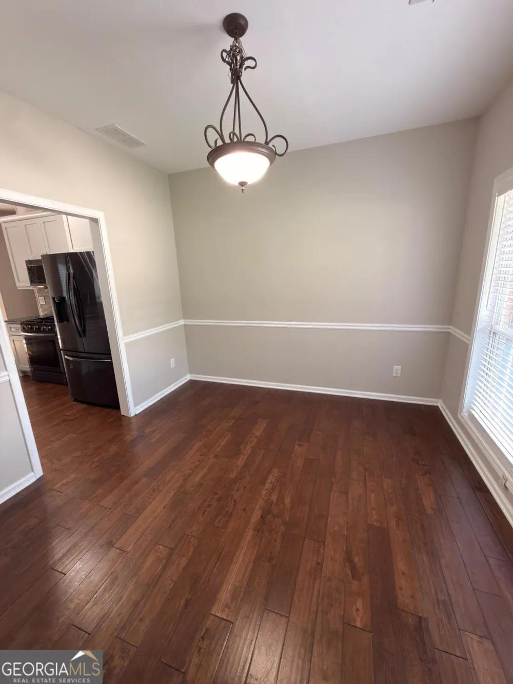 5706 Amberside LN Sugar Hill, GA 30518
