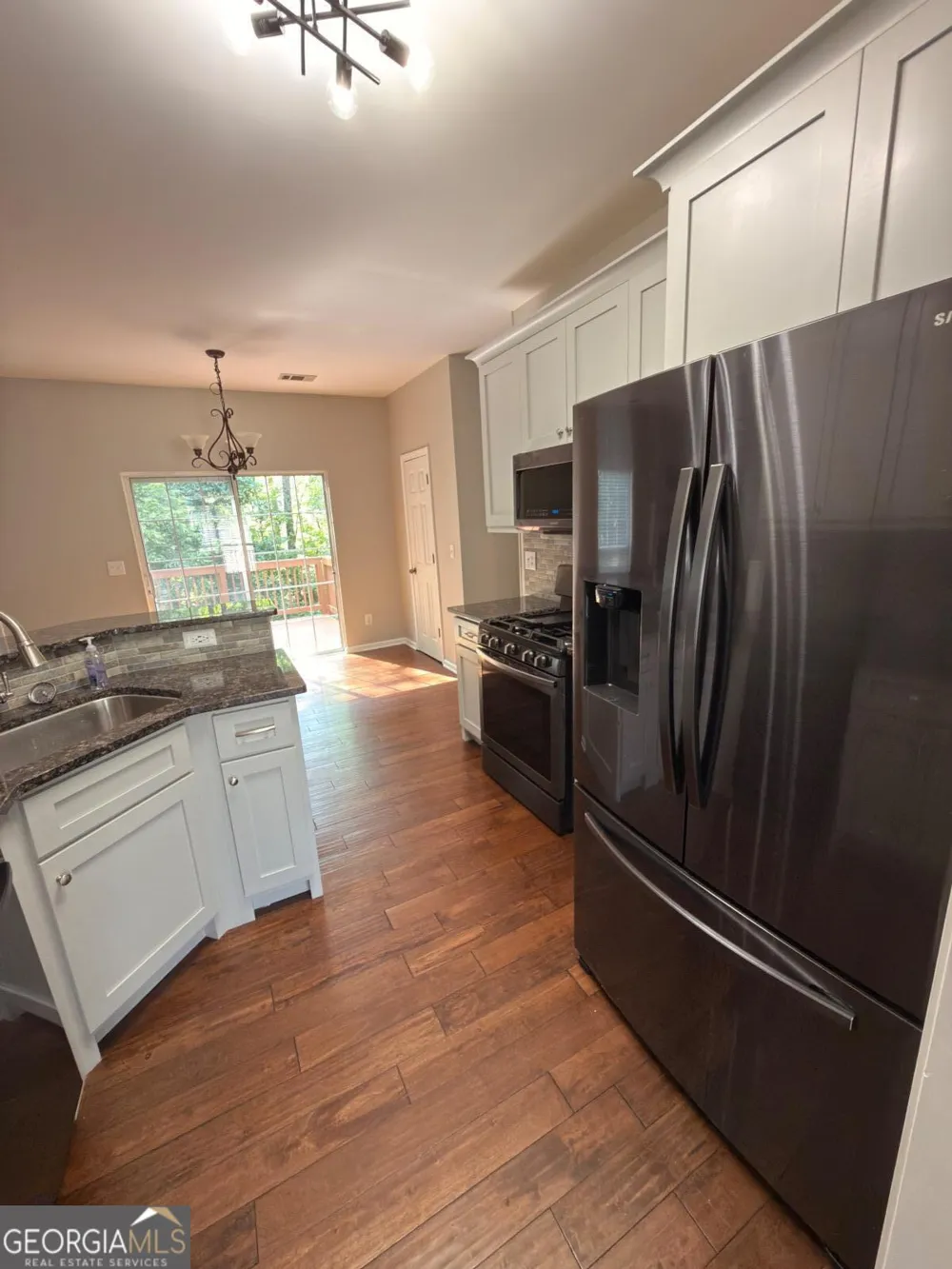 5706 Amberside LN Sugar Hill, GA 30518