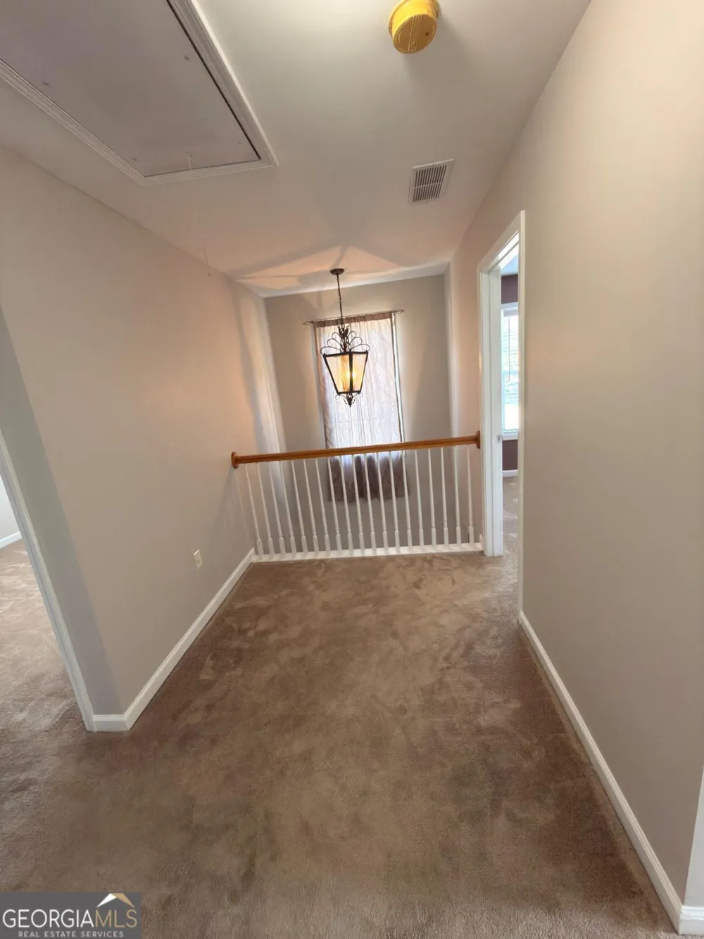 5706 Amberside LN Sugar Hill, GA 30518