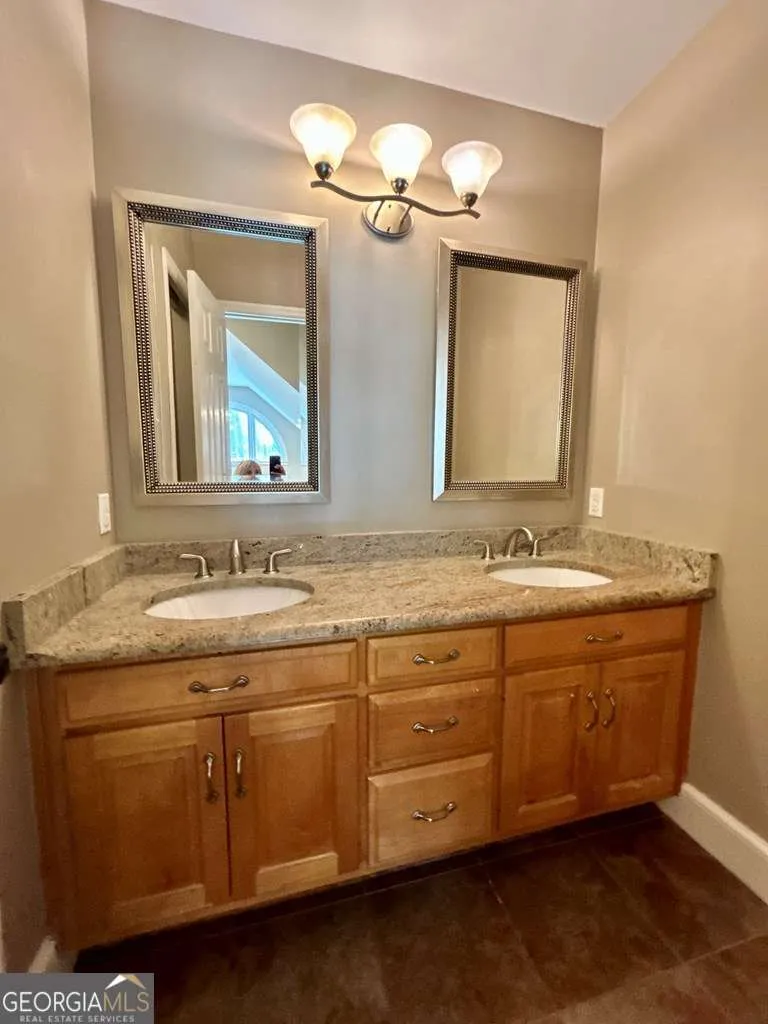 18 Woodgate DR Tifton, GA 31793