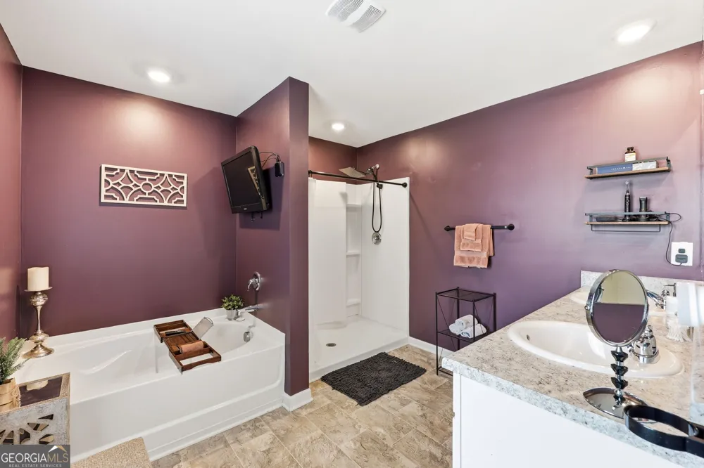728 Starbuck PKWY Pendergrass, GA 30567