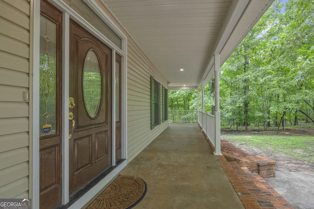 242 Pristine CV Hartwell, GA 30643