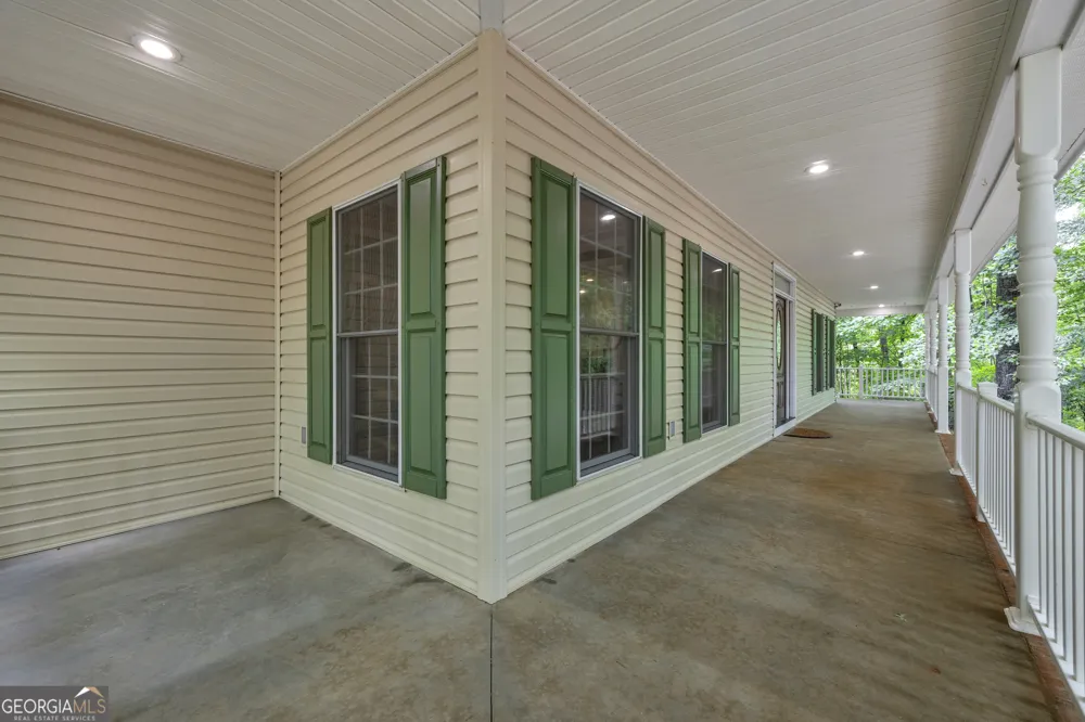 242 Pristine CV Hartwell, GA 30643