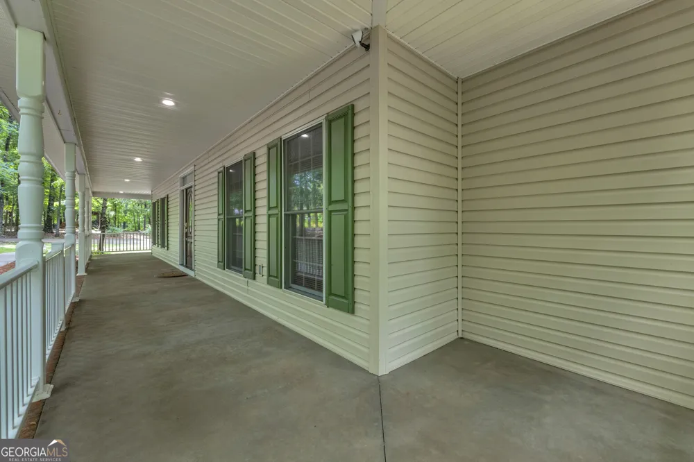 242 Pristine CV Hartwell, GA 30643