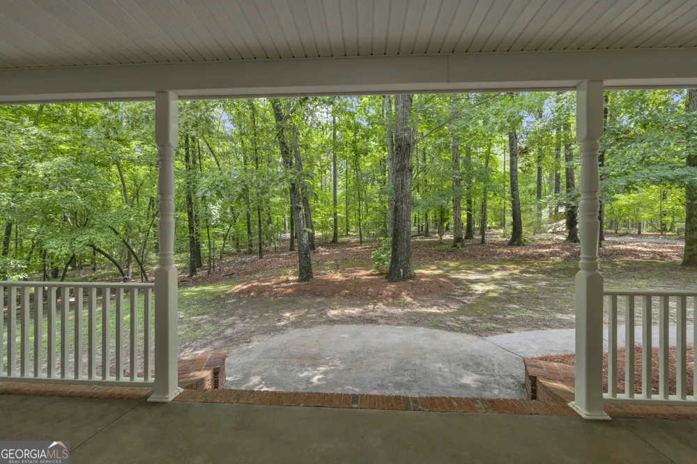242 Pristine CV Hartwell, GA 30643