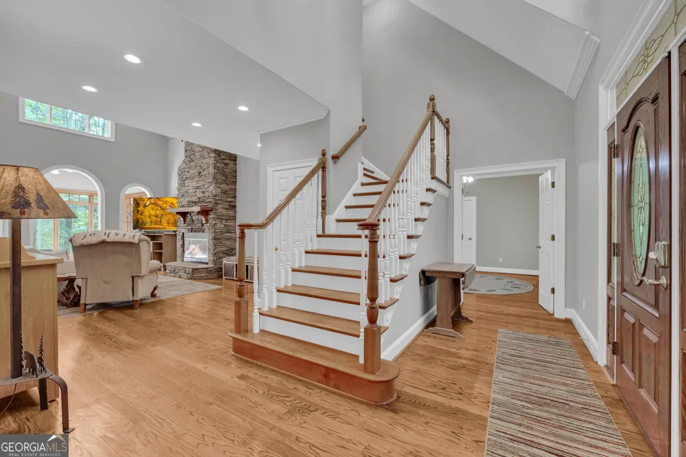 242 Pristine CV Hartwell, GA 30643