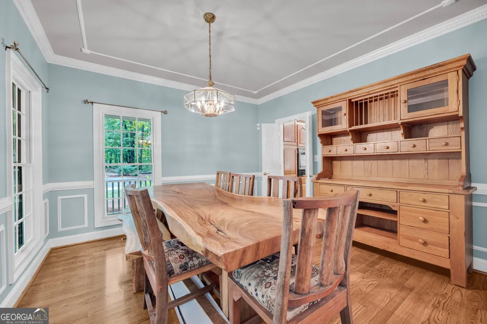 242 Pristine CV Hartwell, GA 30643