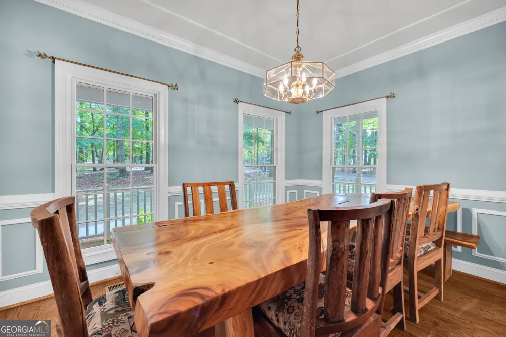 242 Pristine CV Hartwell, GA 30643