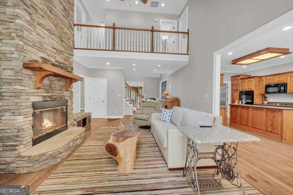 242 Pristine CV Hartwell, GA 30643