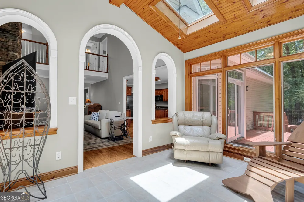 242 Pristine CV Hartwell, GA 30643