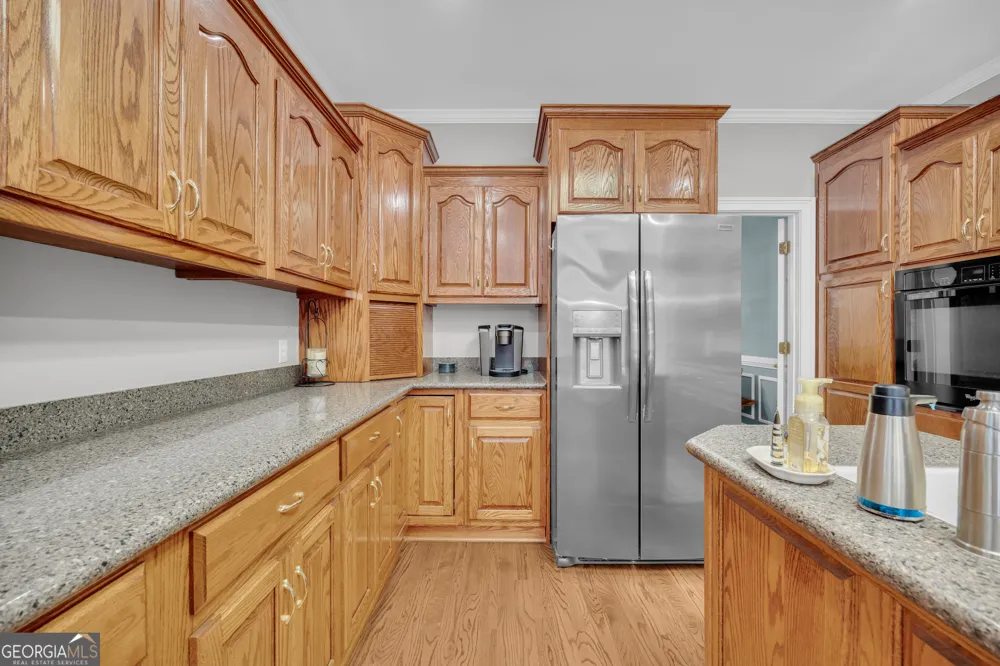 242 Pristine CV Hartwell, GA 30643
