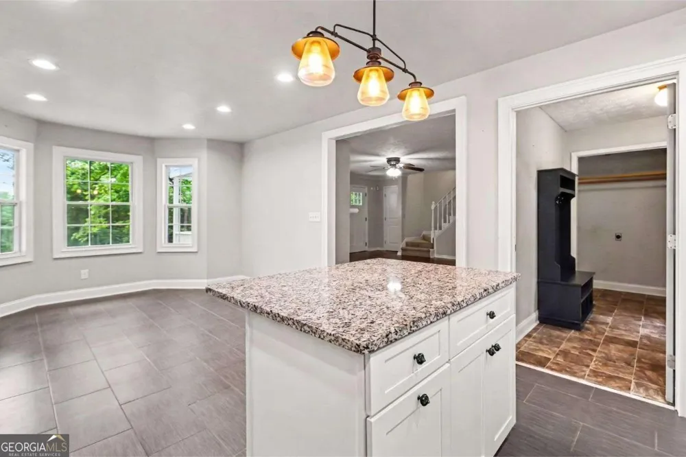806 Valley Run DR Bremen, GA 30110