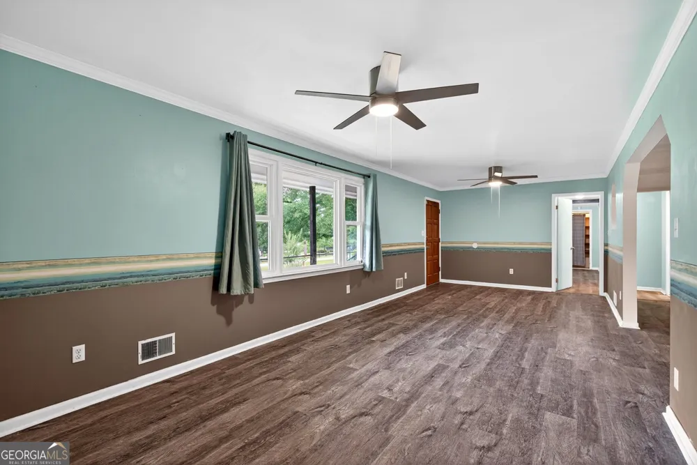 130 Forest LN Woodbury, GA 30293