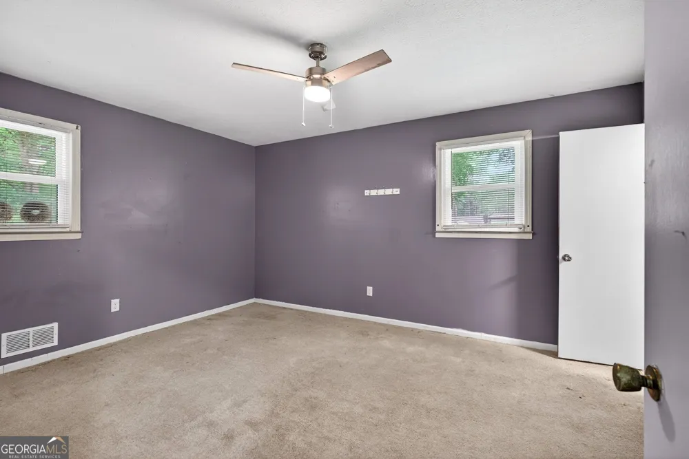 130 Forest LN Woodbury, GA 30293