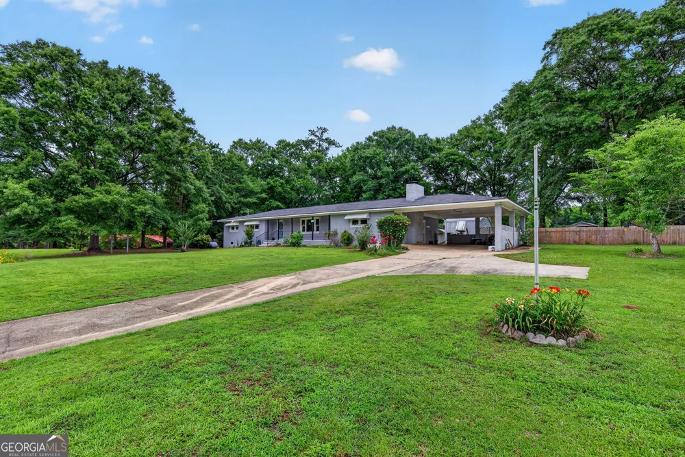 130 Forest LN Woodbury, GA 30293