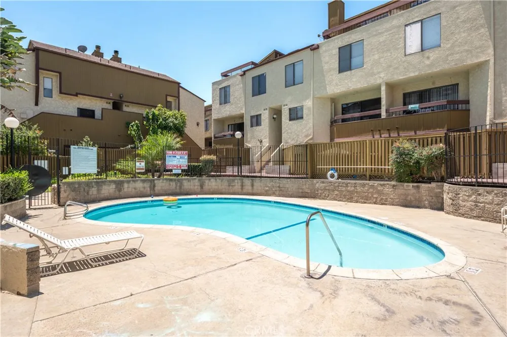 1022 S Marengo #5 Alhambra, CA 91803