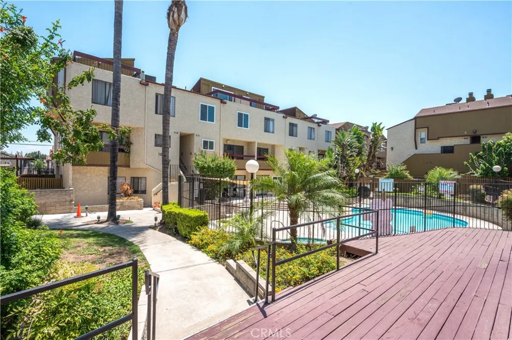1022 S Marengo #5 Alhambra, CA 91803
