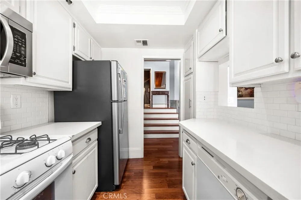 1022 S Marengo #5 Alhambra, CA 91803