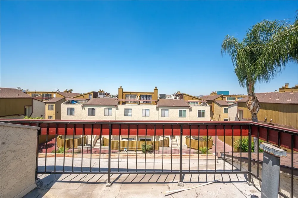 1022 S Marengo #5 Alhambra, CA 91803