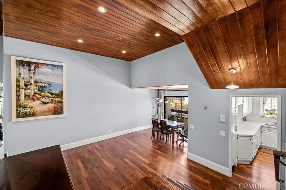 1022 S Marengo #5 Alhambra, CA 91803