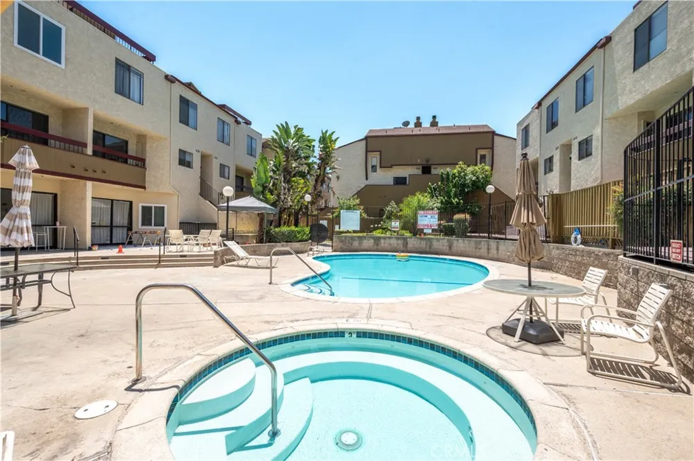 1022 S Marengo #5 Alhambra, CA 91803