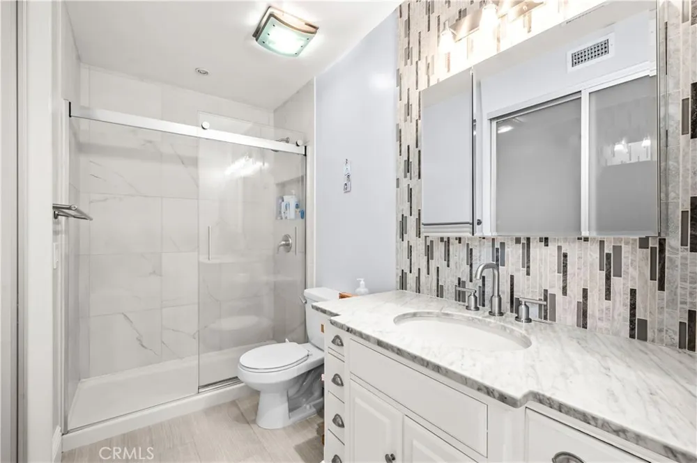 1022 S Marengo #5 Alhambra, CA 91803