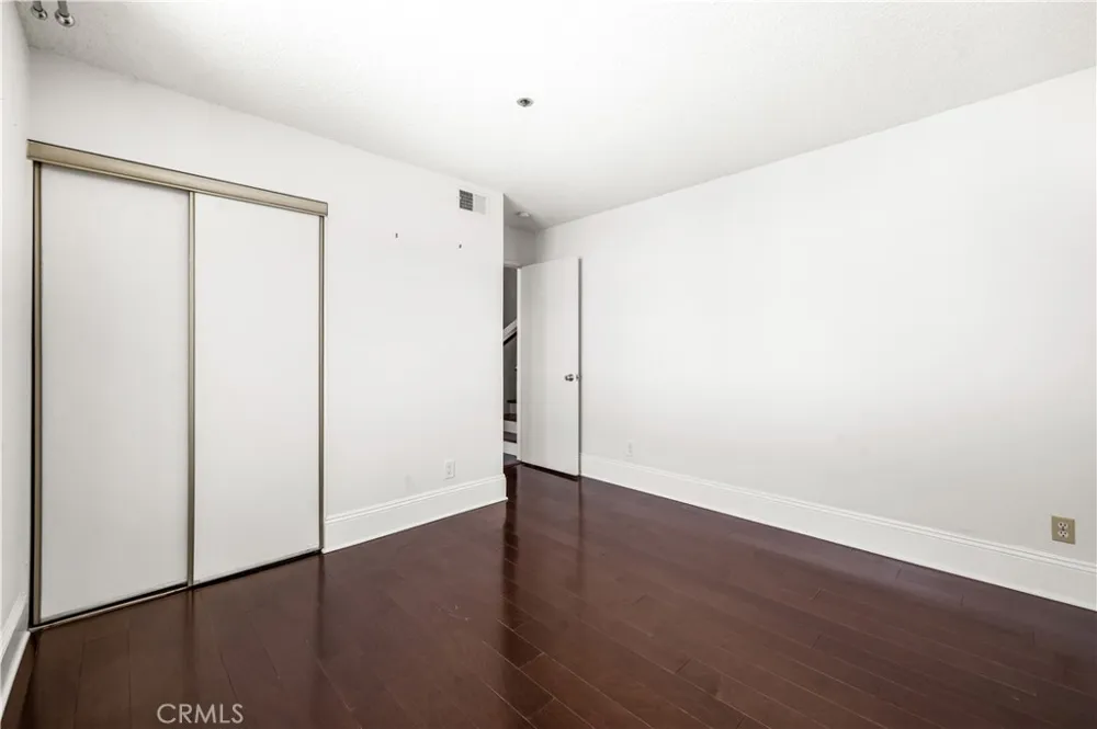 1022 S Marengo #5 Alhambra, CA 91803