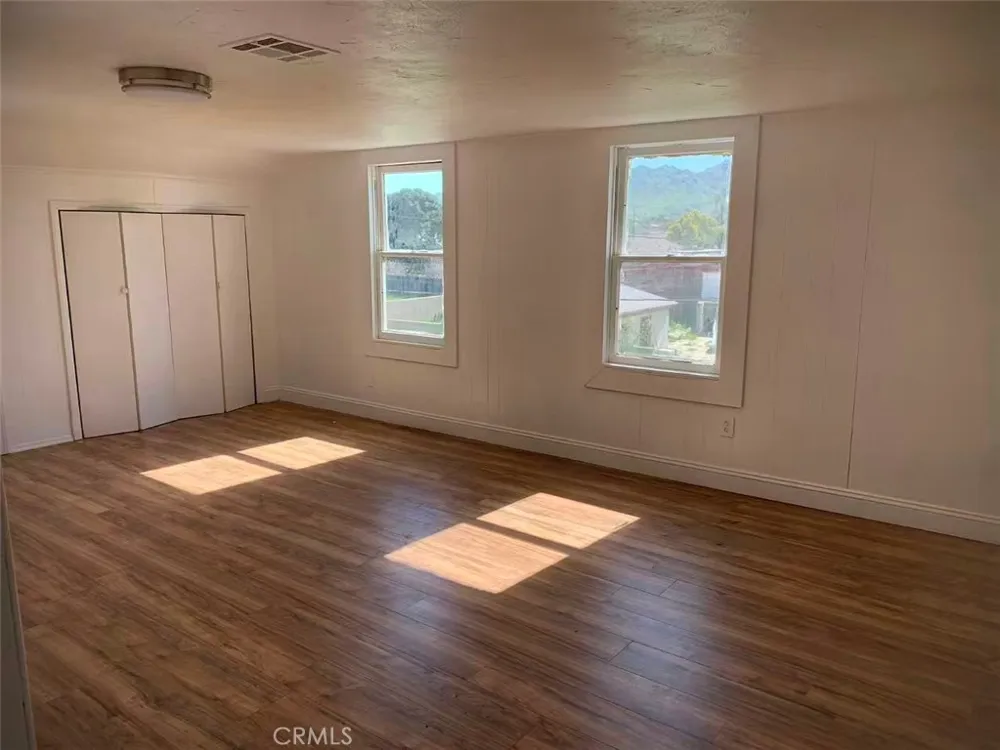 12201 Michigan Grand Terrace, CA 92313