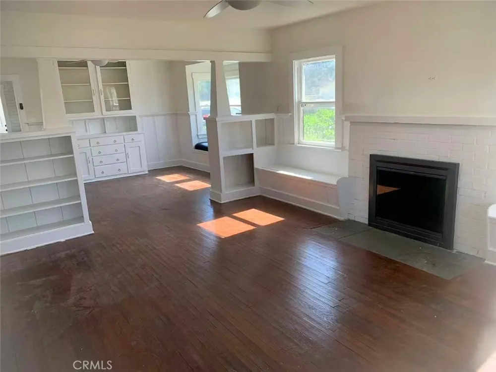 12201 Michigan Grand Terrace, CA 92313