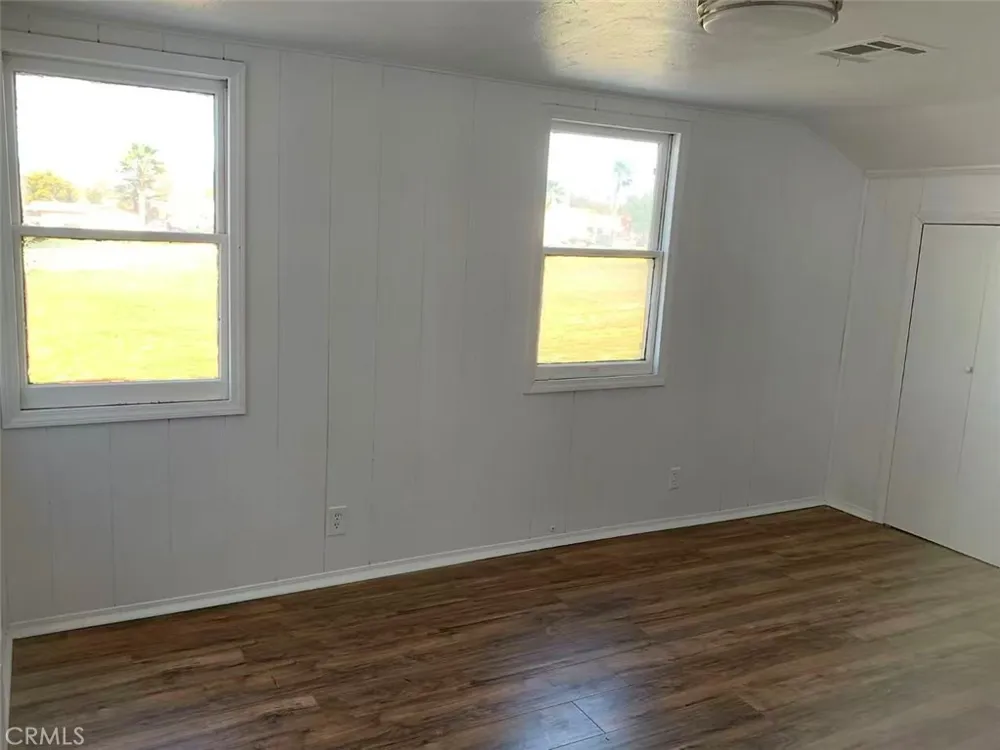 12201 Michigan Grand Terrace, CA 92313