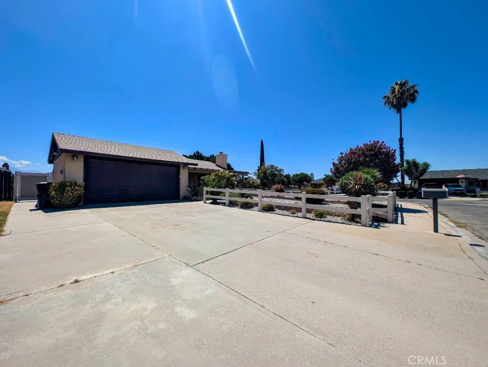 545 Mikalor San Bernardino, CA 92410