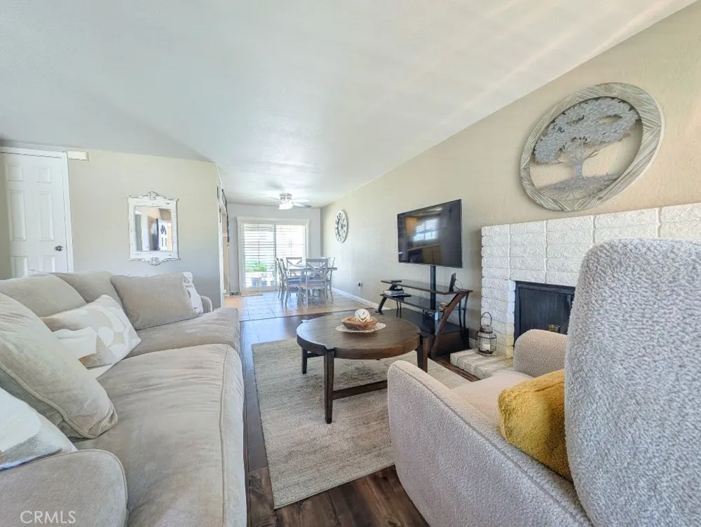 545 Mikalor San Bernardino, CA 92410