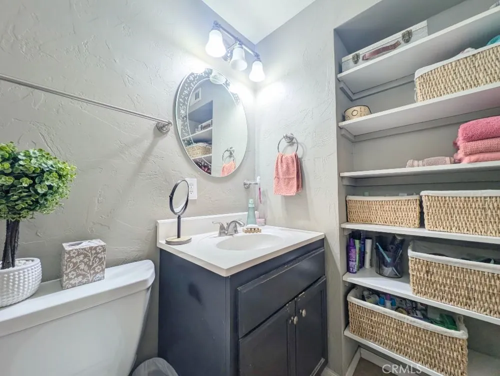 545 Mikalor San Bernardino, CA 92410