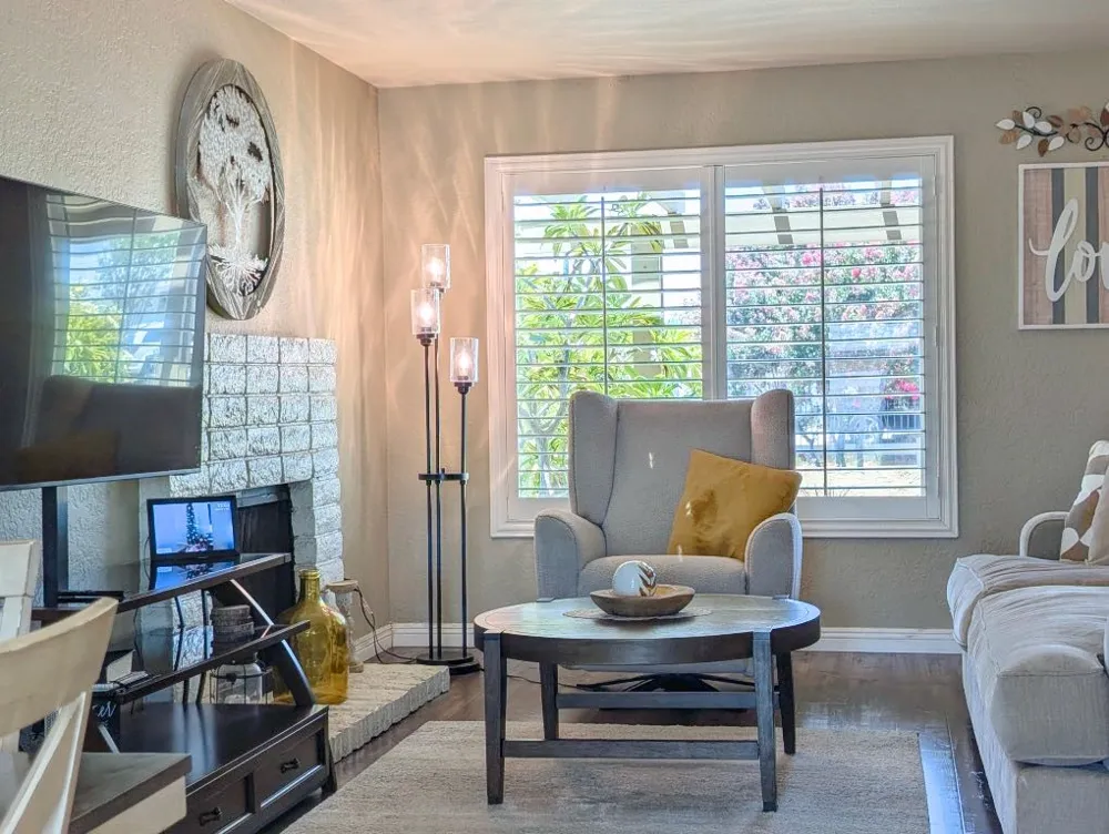 545 Mikalor San Bernardino, CA 92410