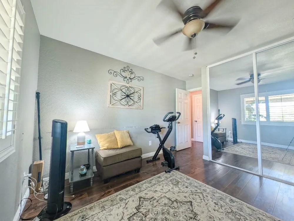 545 Mikalor San Bernardino, CA 92410
