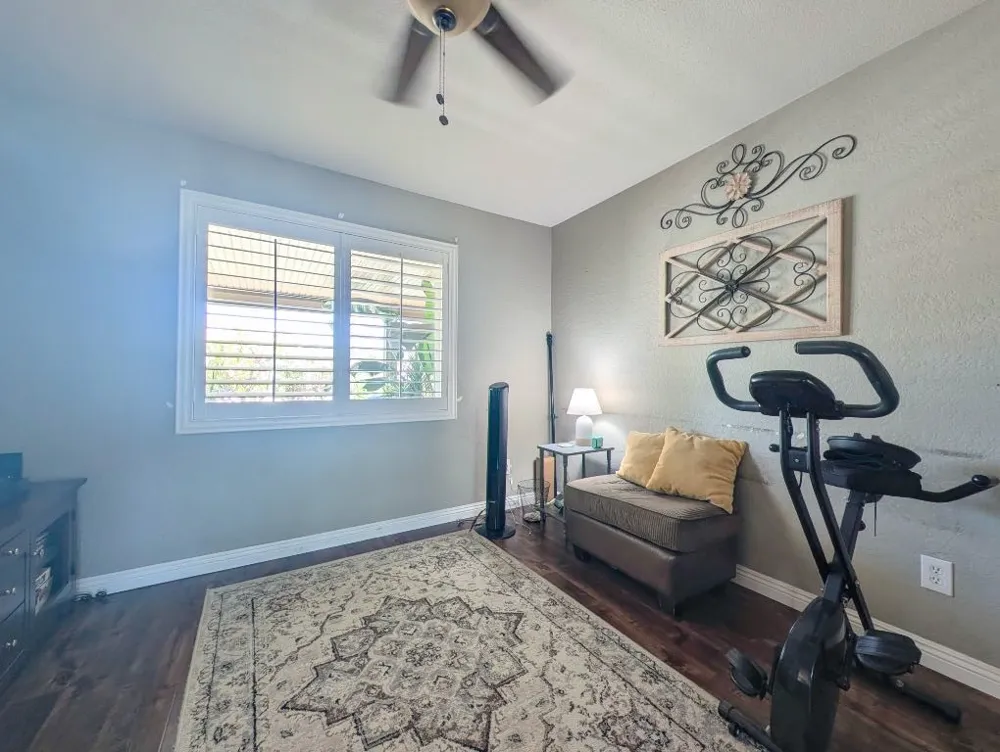 545 Mikalor San Bernardino, CA 92410