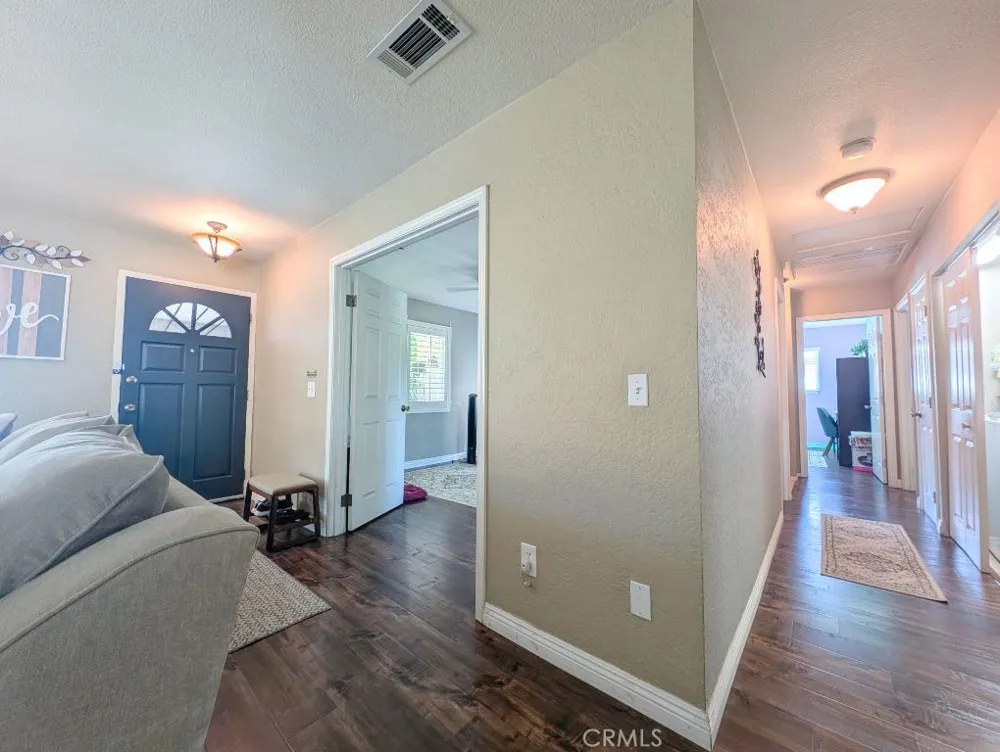 545 Mikalor San Bernardino, CA 92410