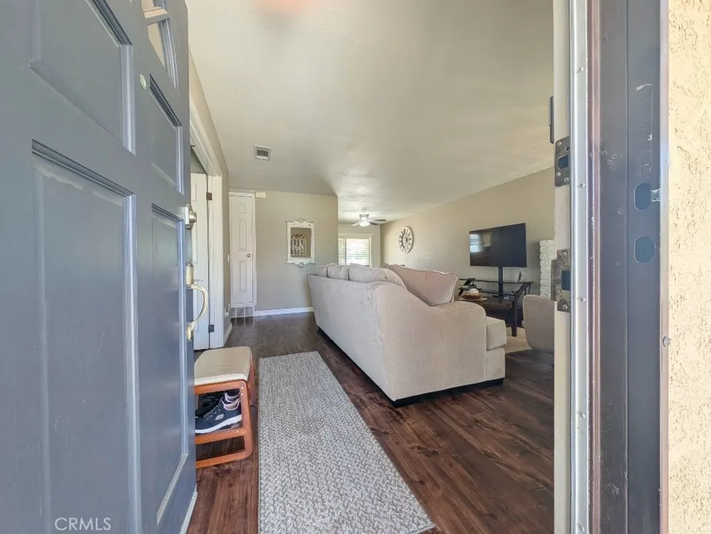 545 Mikalor San Bernardino, CA 92410