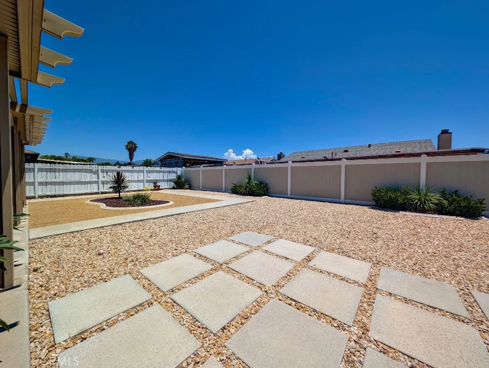 545 Mikalor San Bernardino, CA 92410